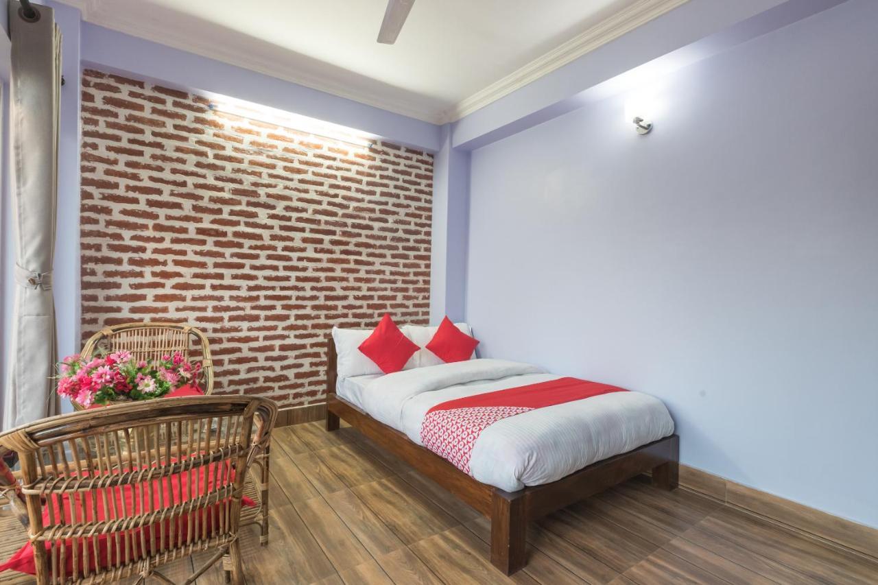 Oyo 729 Hotel Era Balaju 外观 照片