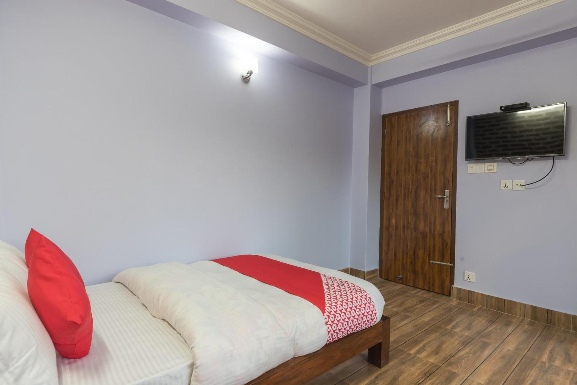 Oyo 729 Hotel Era Balaju 外观 照片